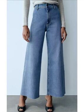 ZARA | The Marine Straight High Rise Wide Leg Jeans in Medium Blue, Size 6